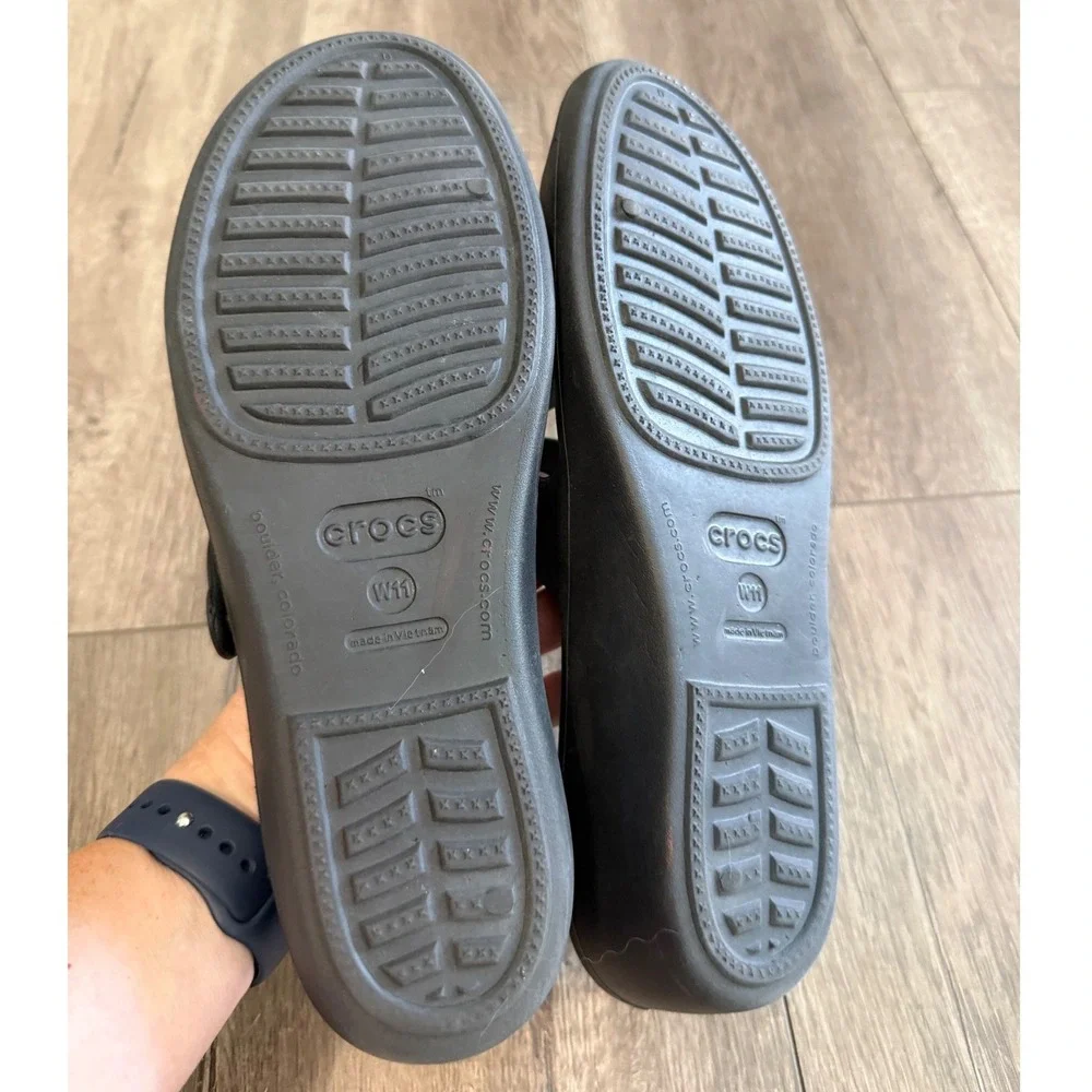 Crocs Patricia Wedge Sandals Womens Size 11 Black Strappy Comfort Shoes